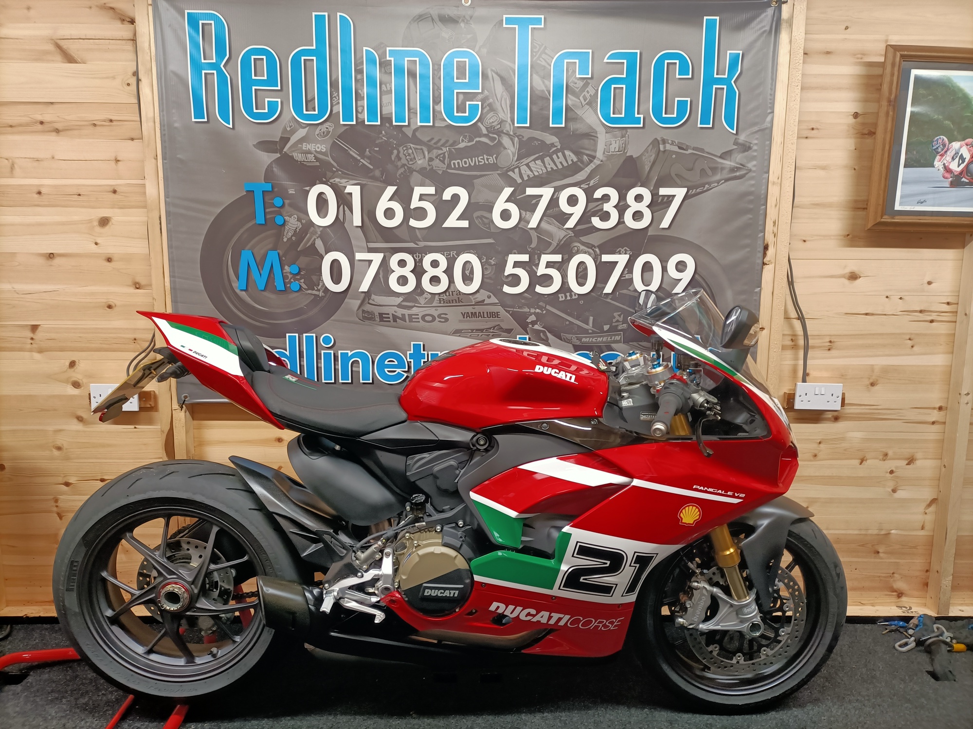 DUCATI PANIGALE V2 BAYLISS 20TH ANNIVERSARY LIMITED EDITION "STUNNER" - Image 2