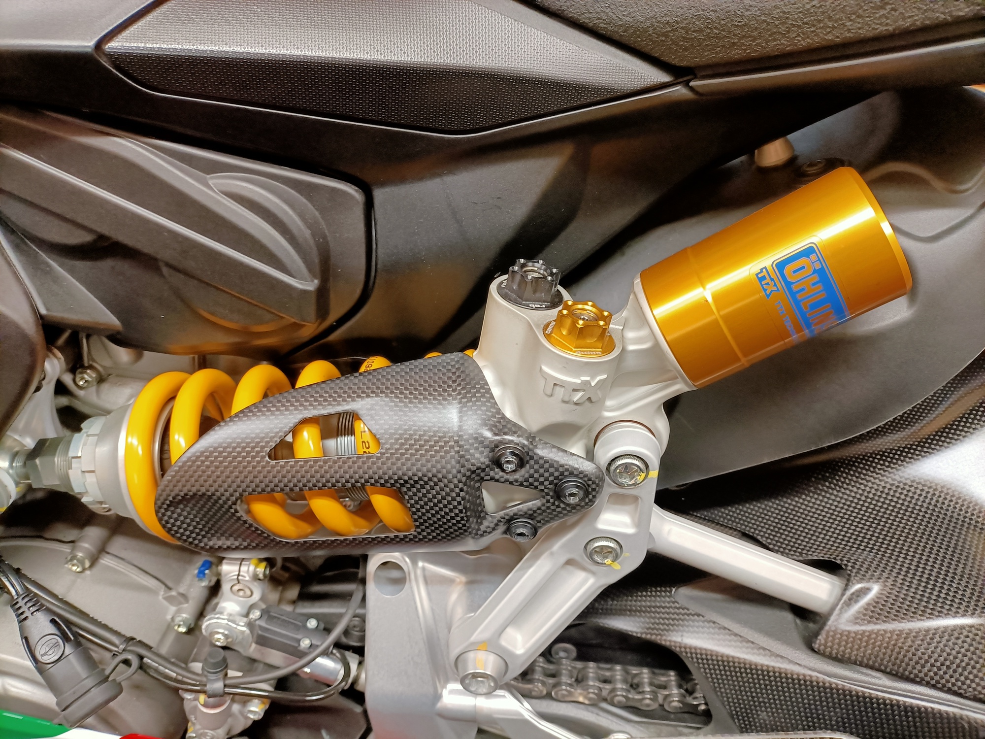 DUCATI PANIGALE V2 BAYLISS 20TH ANNIVERSARY LIMITED EDITION "STUNNER" - Image 15