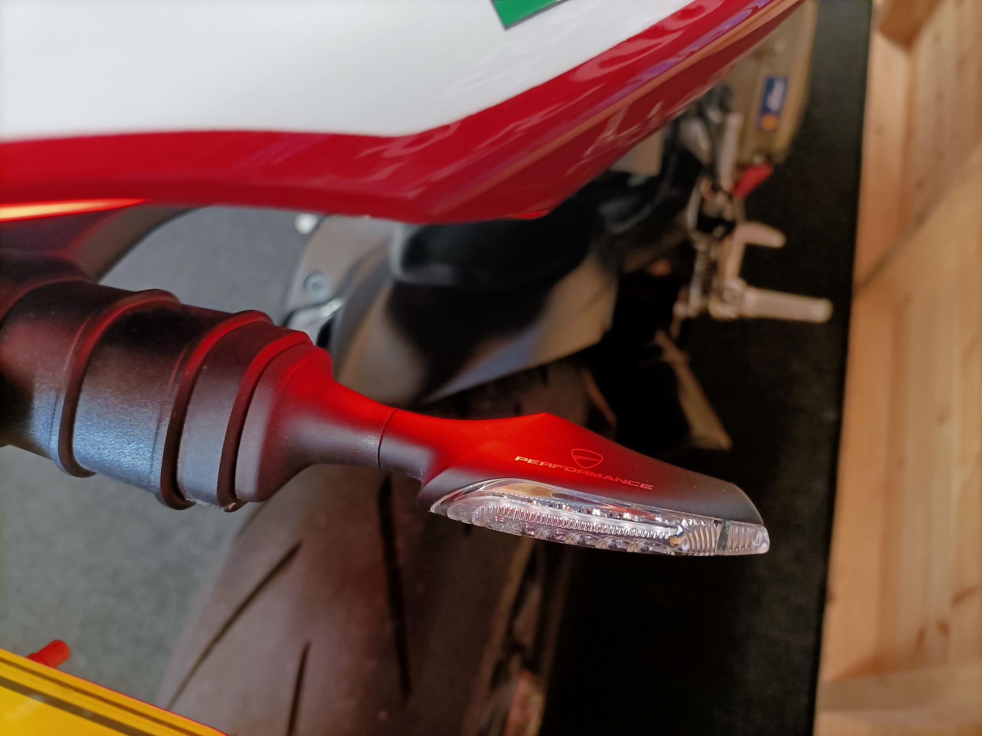 DUCATI PANIGALE V2 BAYLISS 20TH ANNIVERSARY LIMITED EDITION "STUNNER" - Image 22