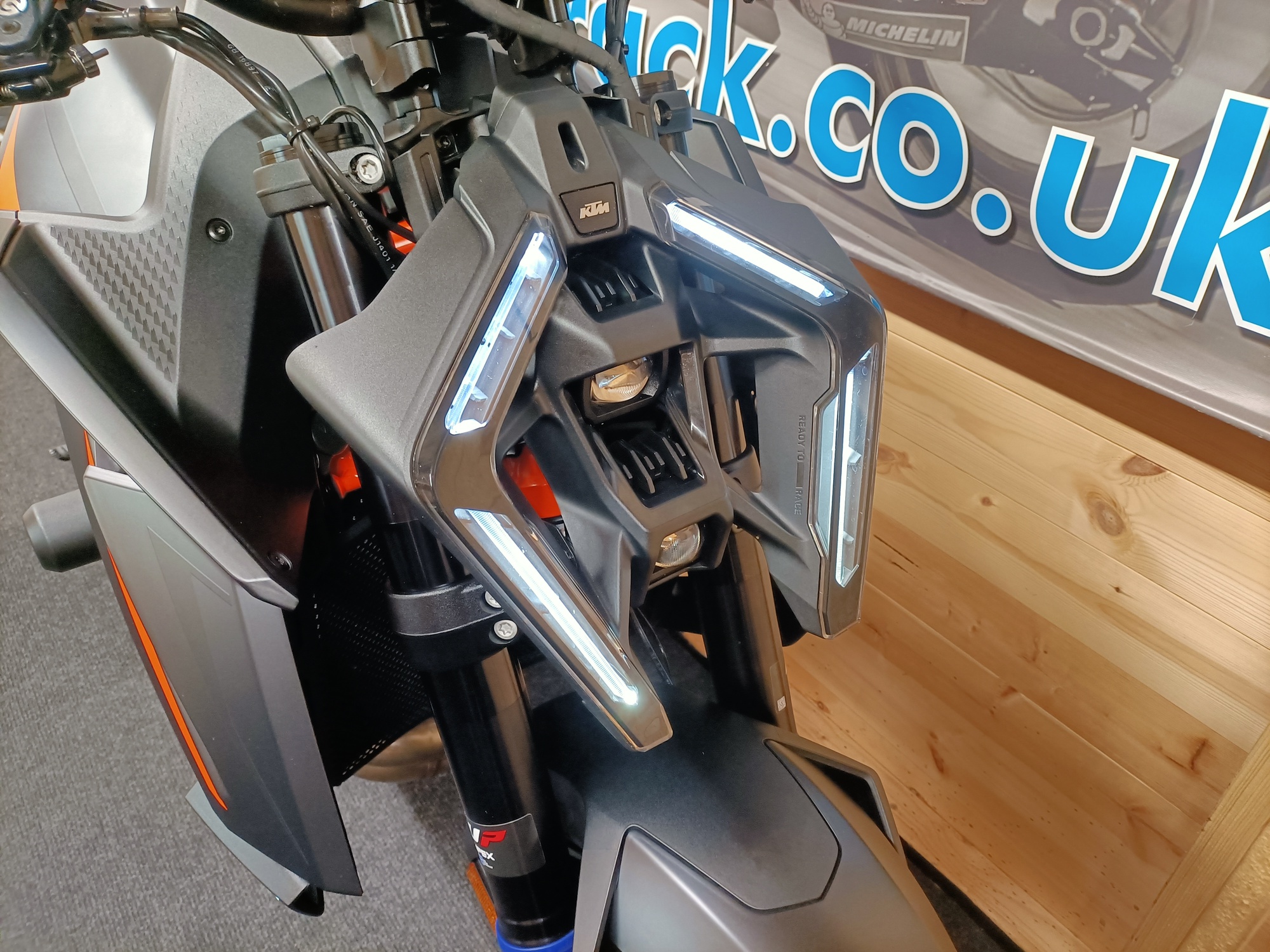 2024 KTM 1390 SUPERDUKE R EVO TECH PACK TRACK PACK “STUNNER” - Image 9