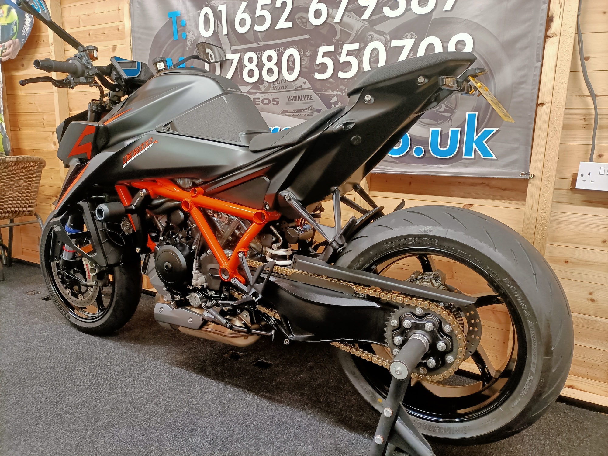 2024 KTM 1390 SUPERDUKE R EVO TECH PACK TRACK PACK “STUNNER” - Image 7