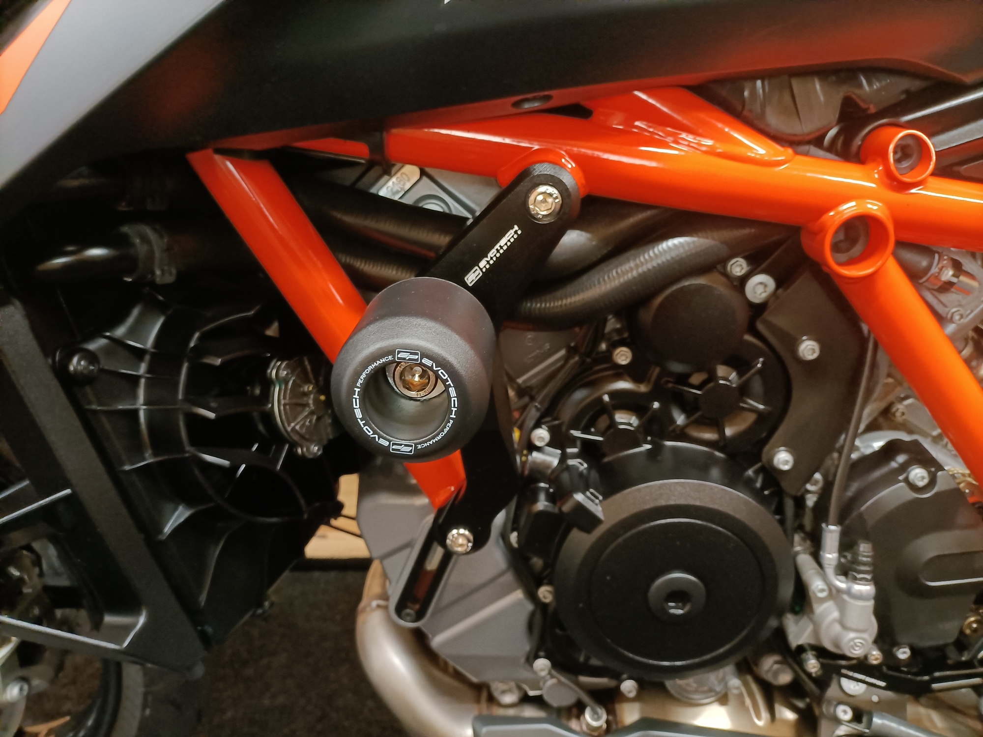 2024 KTM 1390 SUPERDUKE R EVO TECH PACK TRACK PACK “STUNNER” - Image 18