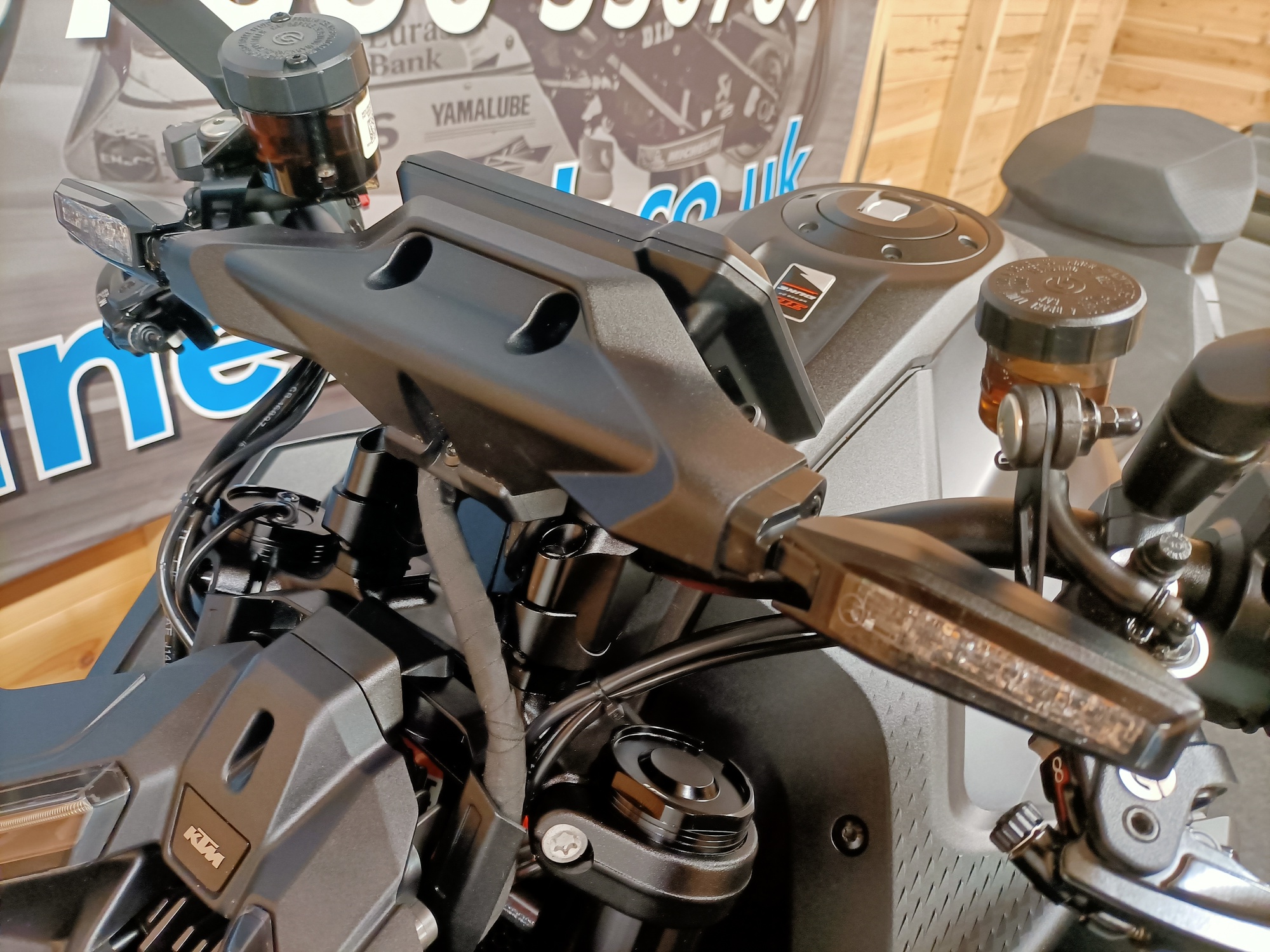 2024 KTM 1390 SUPERDUKE R EVO TECH PACK TRACK PACK “STUNNER” - Image 8