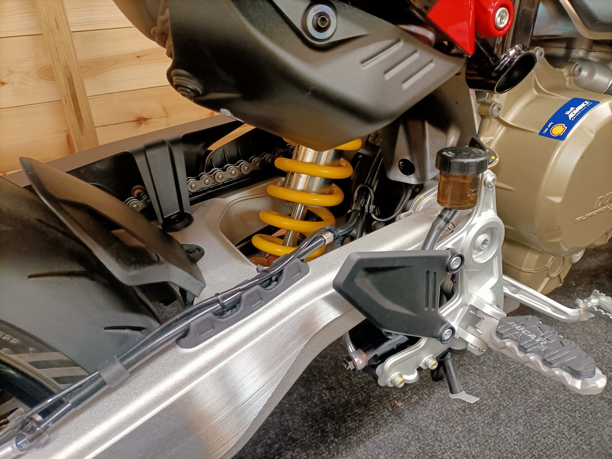 2024 DUCATI 698 HYPERMOTARD RVE MONO ULTRA LOW MILEAGE "STUNNER" - Image 13
