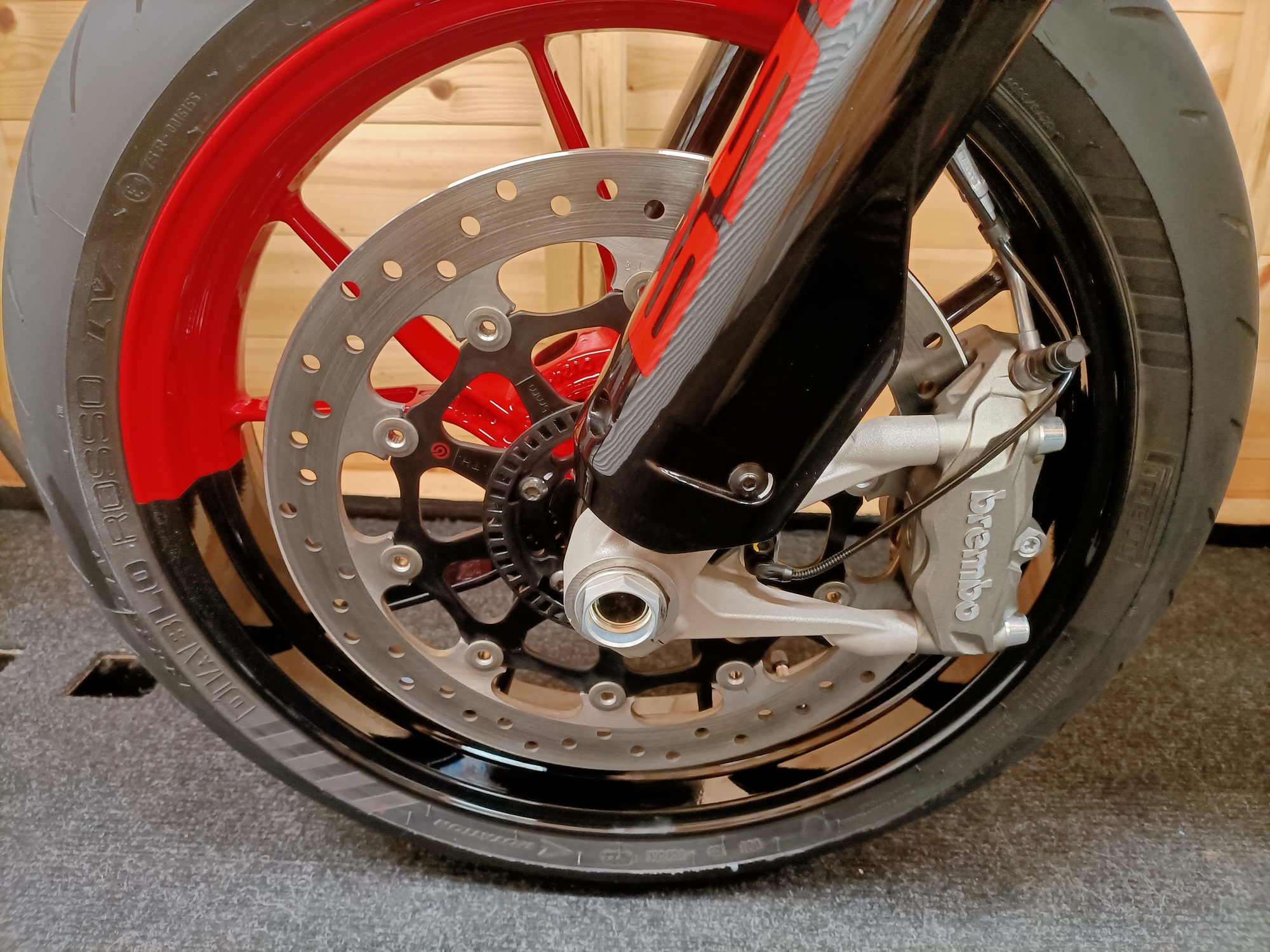 2024 DUCATI 698 HYPERMOTARD RVE MONO ULTRA LOW MILEAGE "STUNNER" - Image 21