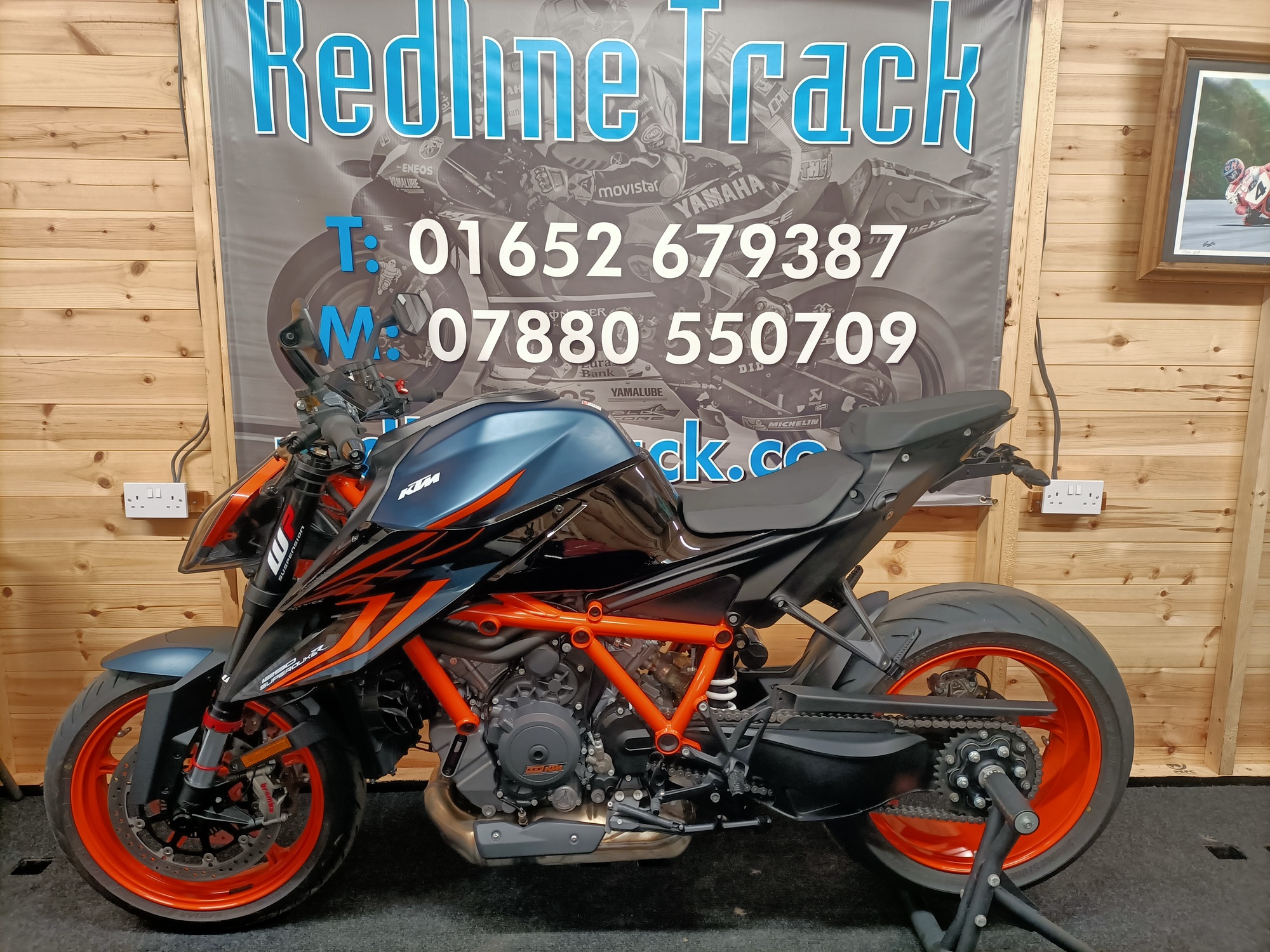 KTM 1290 SUPERDUKE R TECH PACK -TRACK PACK ULTRA LOW MILES "STUNNER" - Image 3