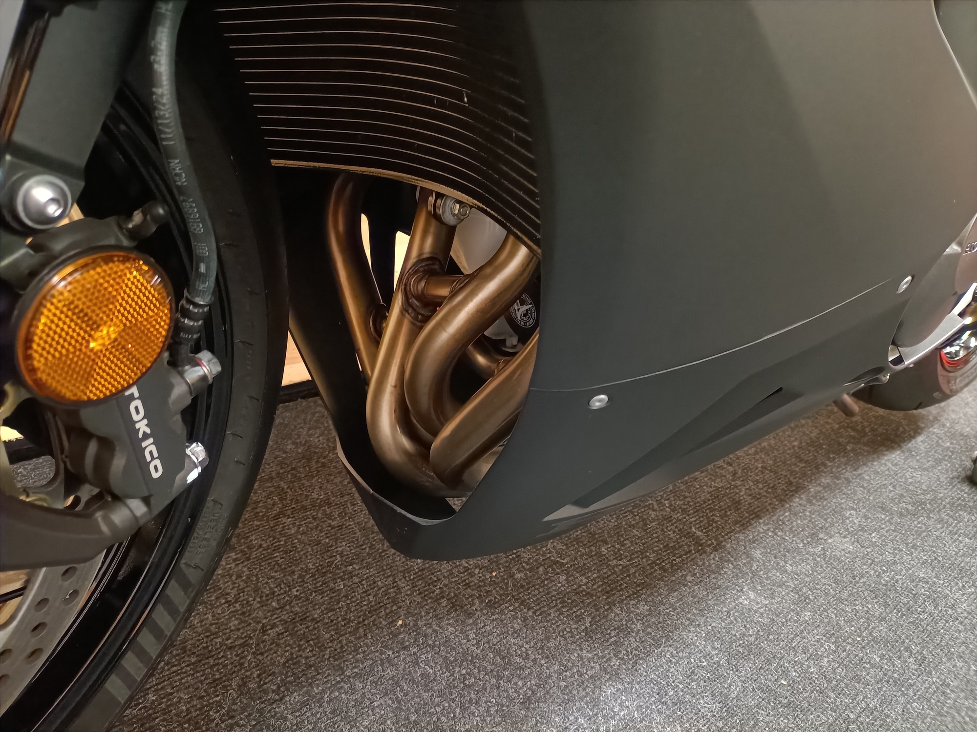 2025 HONDA CBR600 RR LOW MILEAGE EVOTECH PARTS SEAT COWL "STUNNER" - Image 17