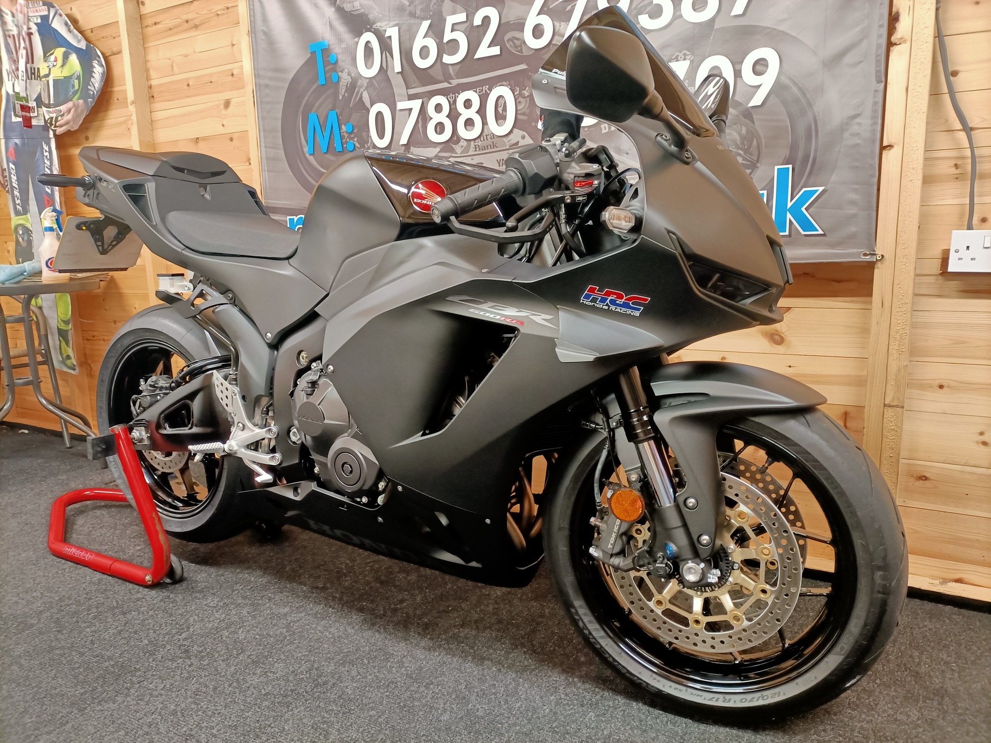 2025 HONDA CBR600 RR LOW MILEAGE EVOTECH PARTS SEAT COWL "STUNNER" - Image 5