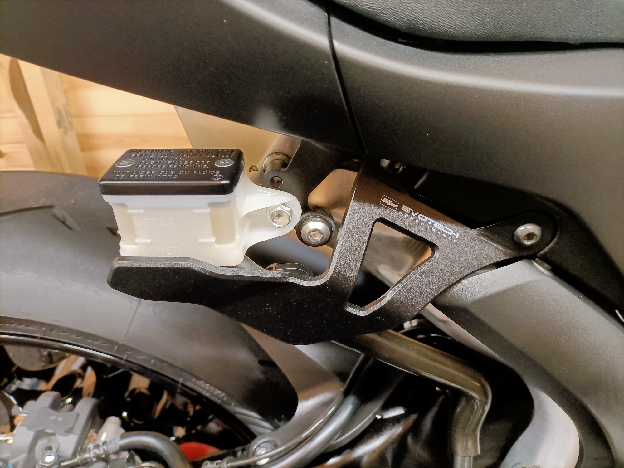 2025 HONDA CBR600 RR LOW MILEAGE EVOTECH PARTS SEAT COWL "STUNNER" - Image 14