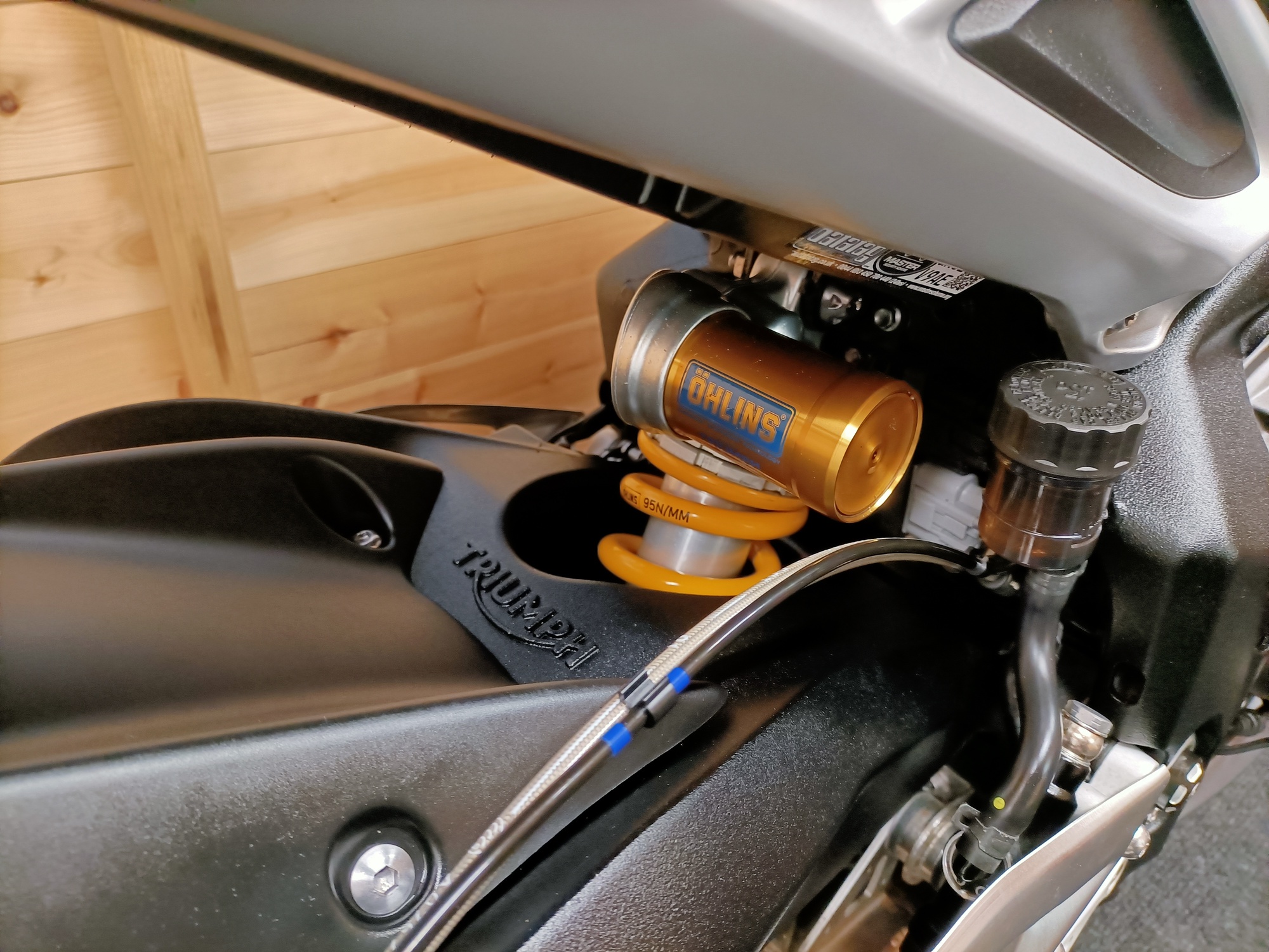 TRIUMPH STREET TRIPLE 765 RS ULTRA LOW MILEAGE ARROW EXHAUST "STUNNER" - Image 16