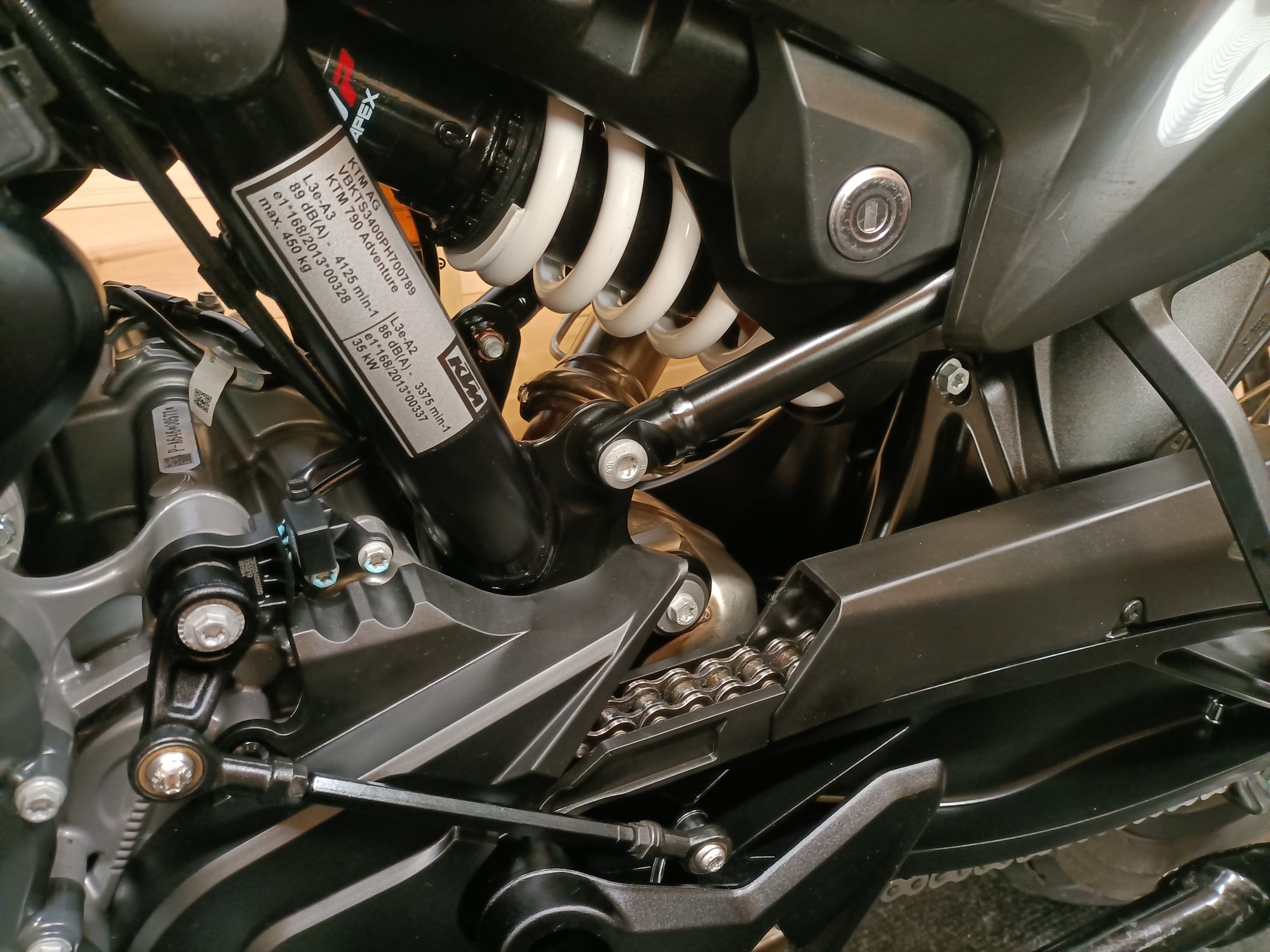 2023 KTM 790 ADVENTURE HEATED GRIPS QUICK SHIFTER CRUISE CONTROL - Image 16