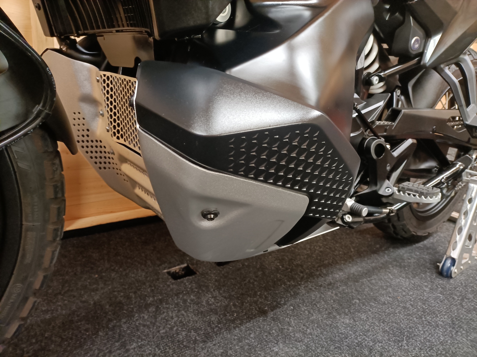 2023 KTM 790 ADVENTURE HEATED GRIPS QUICK SHIFTER CRUISE CONTROL - Image 17